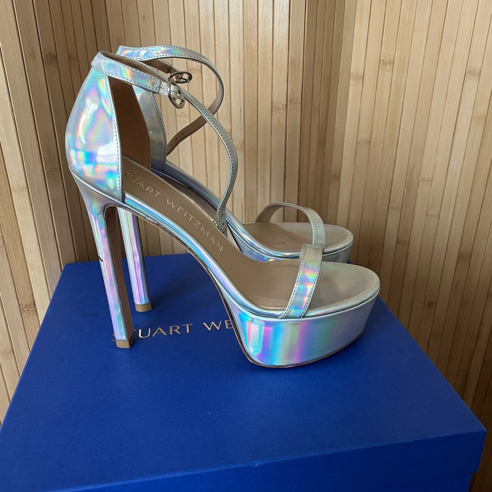 Stuart Weitzman Irridescent Nudistcurve Platform | 9/39.5